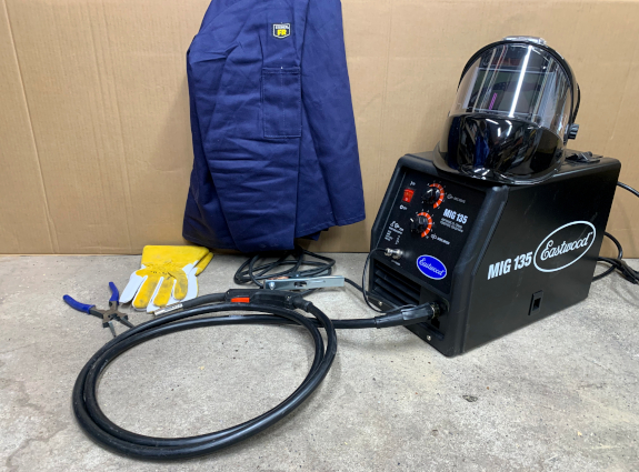 Fish360 Eastwood MIG 135 Welder